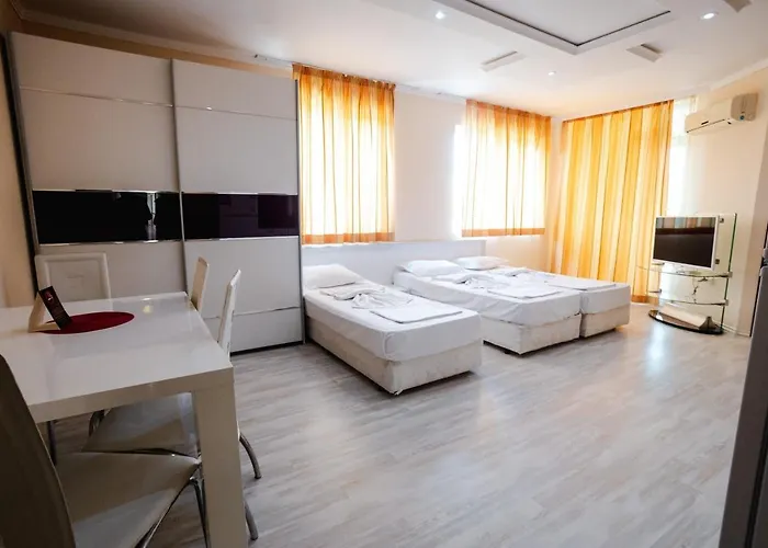 Apart Otel K&e And Sunny Beach