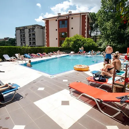 מלון דירות K&e And 3*