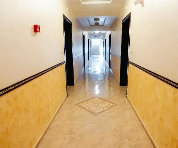 Apartmanhotel K&e And 3*