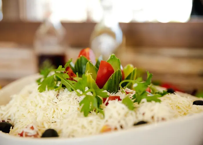 Aparthotel K&e And 3*